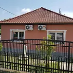 Rajmund Vendeghaz Nyaraló Balatonkeresztúr