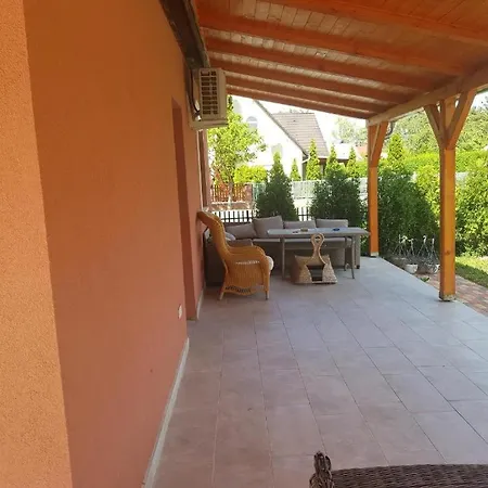Holiday home Rajmund Vendeghaz *